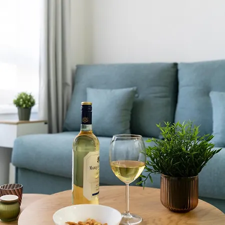 M23 Apartment *