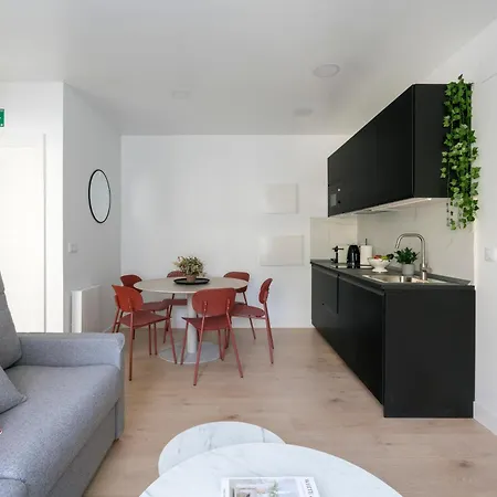 M23 Apartment
